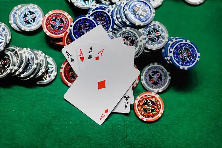 Bàn chơi Live Casino rr886 với dealer thực tế phát trực tuyến